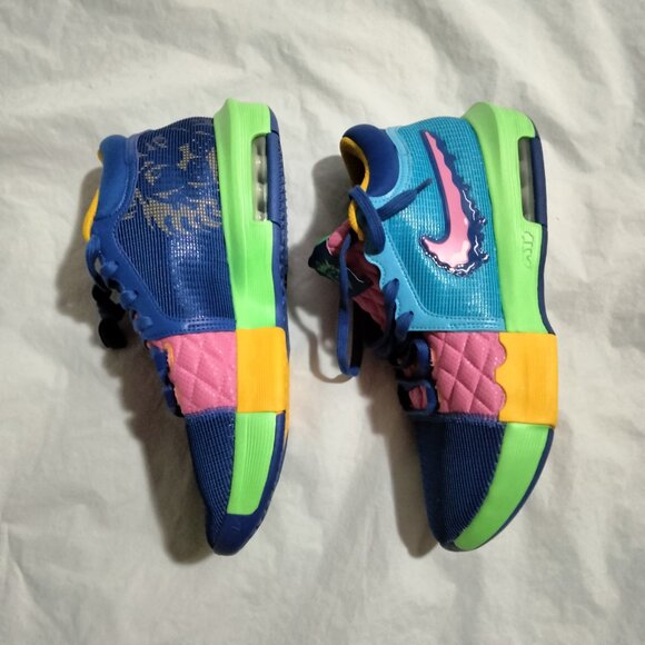 Nike LeBron Witness 8 I Promise Men’s Size 10.5 Basketball Shoes HJ2962-900 NWOB - Picture 2 of 5